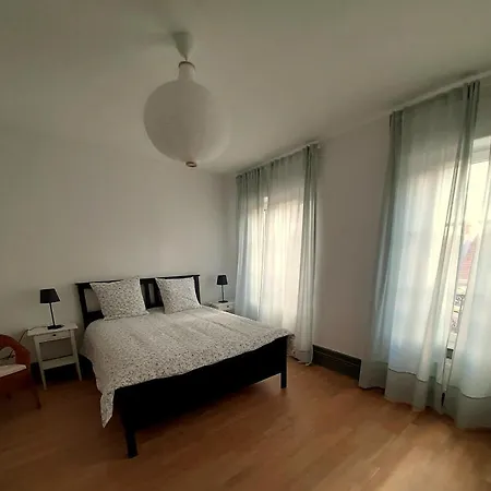Le 1 